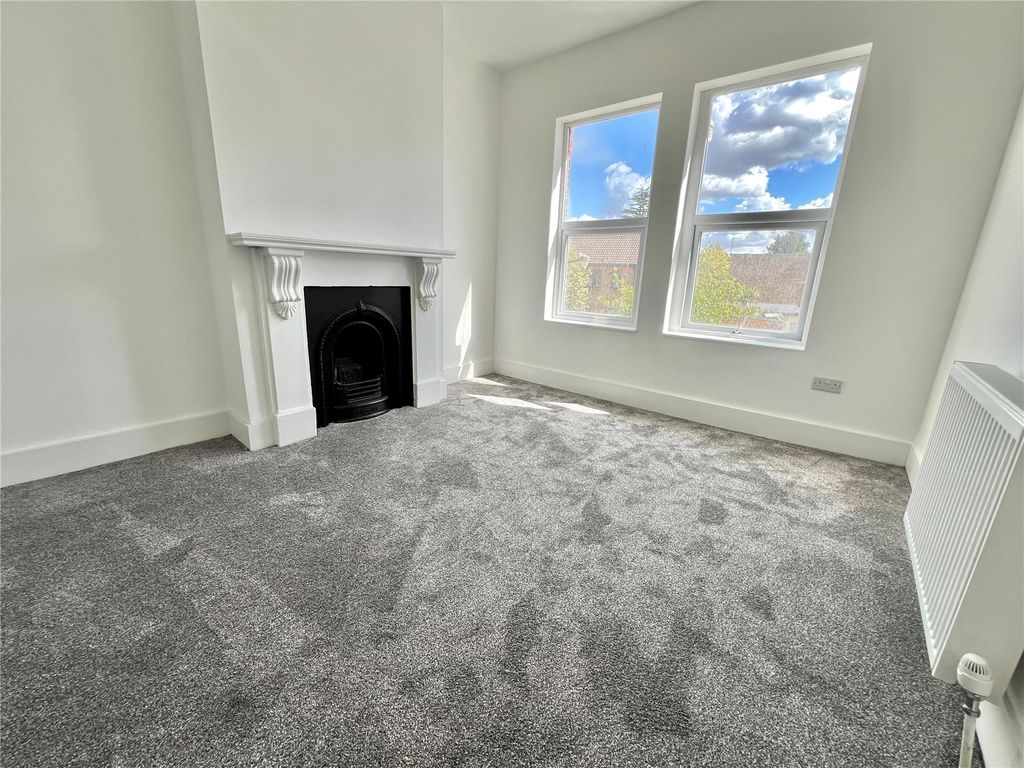 Property photo 1 of 13 Picture No. 14