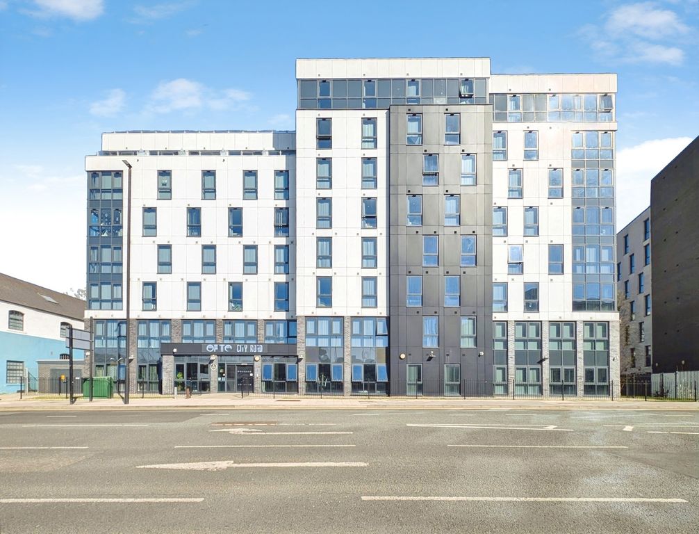 Property photo 3 of 6 Pbox-Img.Jpg