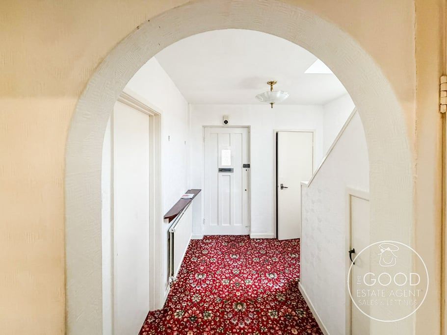 Property photo 3 of 14