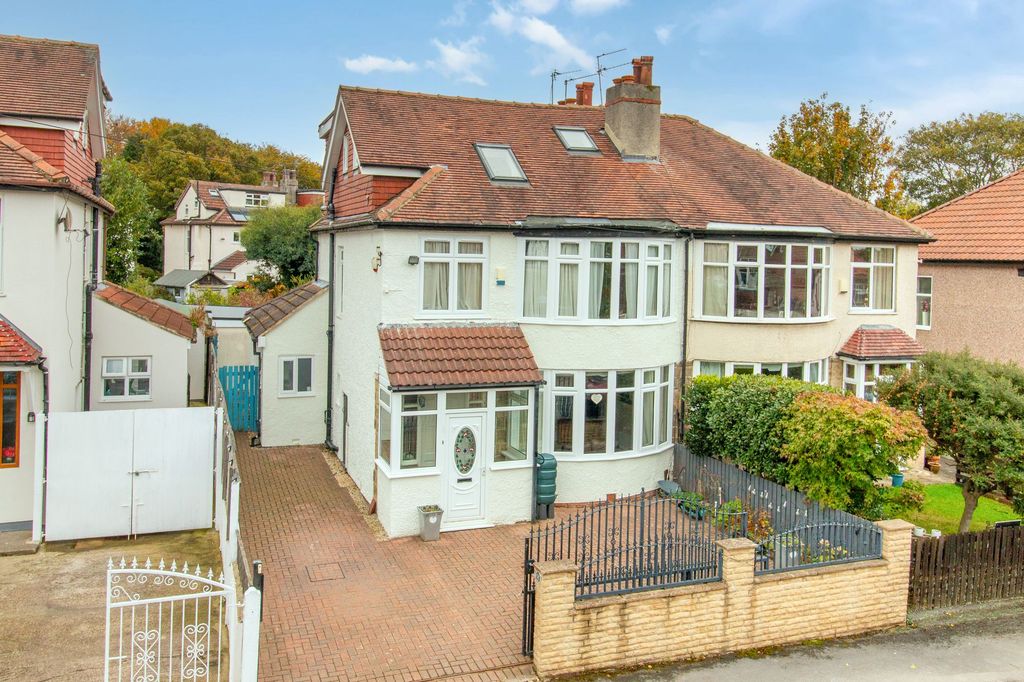 Property photo 1 of 22