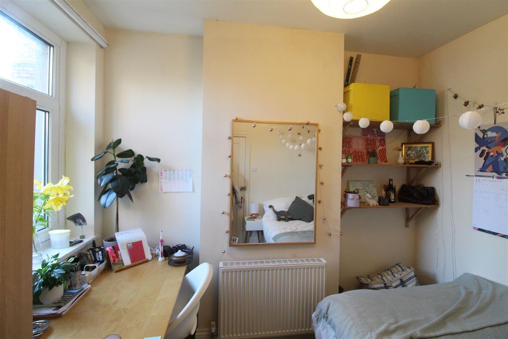 Property photo 2 of 15 Img_6129.Jpg