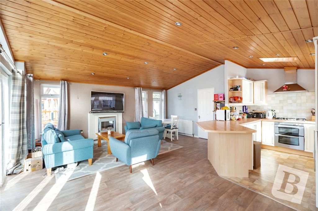 Property photo 2 of 14 Lounge Diner