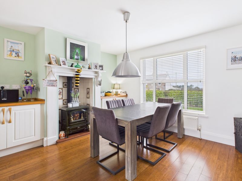 Property photo 2 of 13 Dining Area