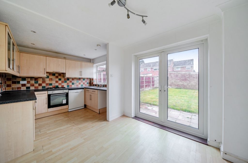 Property photo 3 of 13 1478887-6-6A2A8A34421Ad