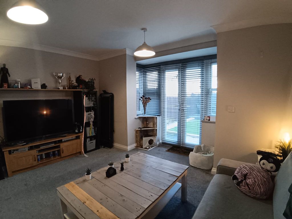 Property photo 2 of 15 Living Room