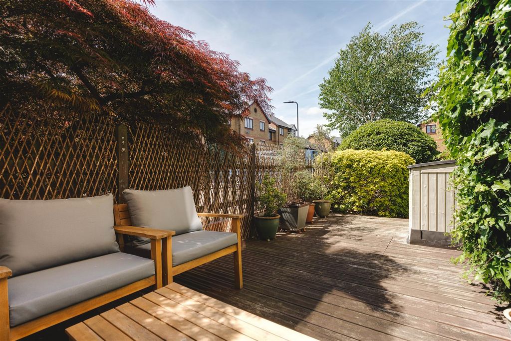 Property photo 2 of 27 Riverside Close-25.Jpg