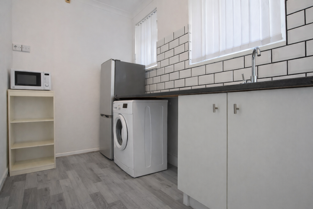 Property photo 2 of 7 Photo 2