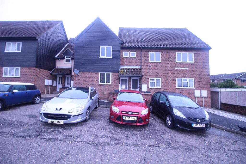 Property photo 1 of 1