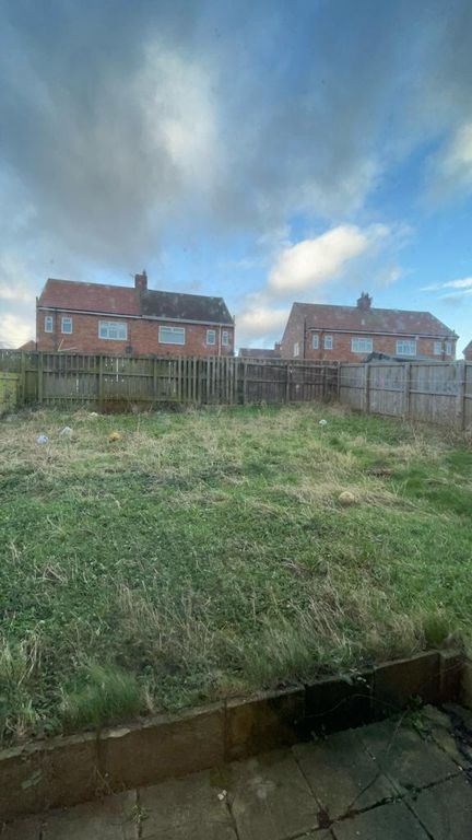 Property photo 2 of 14