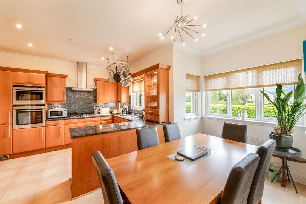 Additional image 16 of 4 bed detached bungalow for sale6 Dollarbeg Park, Dollar FK14