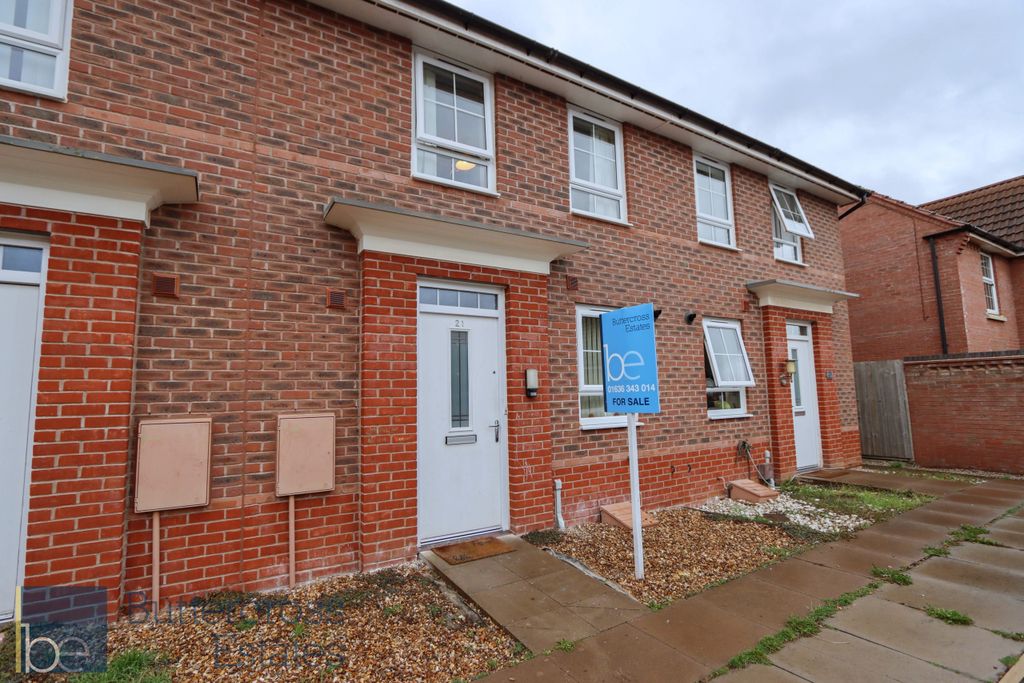Property photo 1 of 12 Wisdom Close
