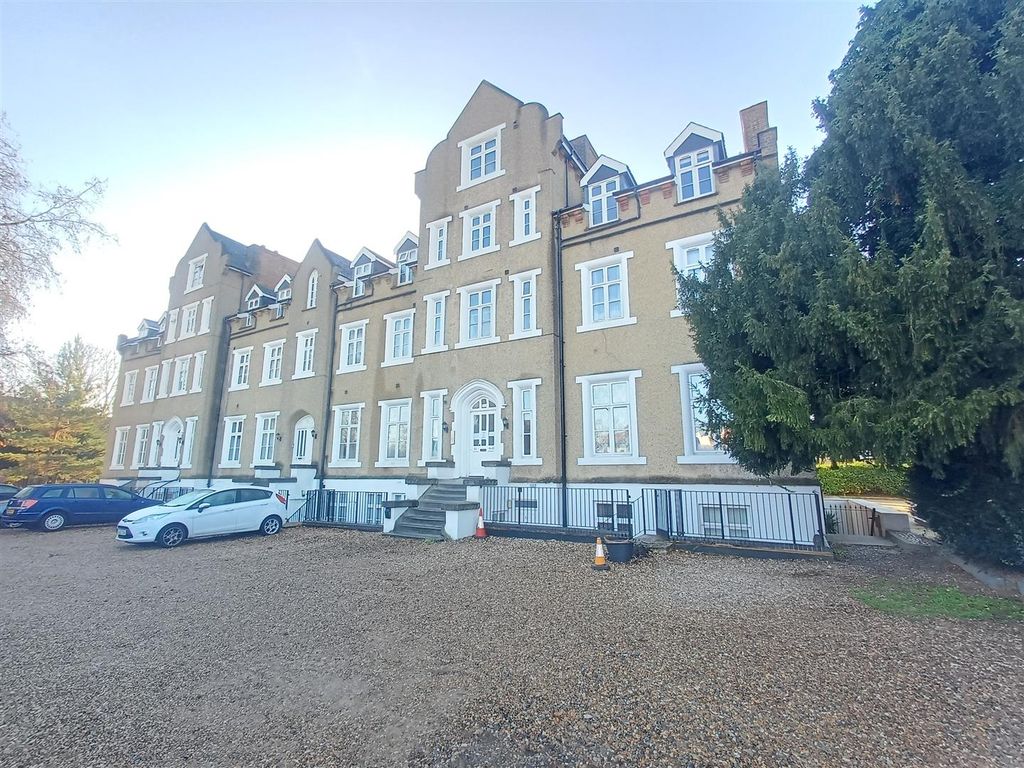 Property photo 1 of 10 Front.Jpg