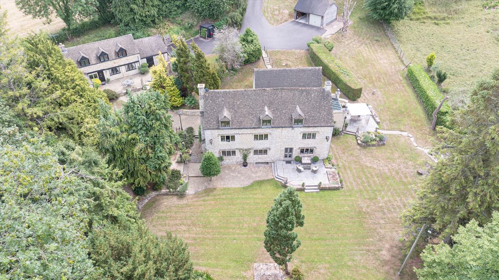 Property photo 2 of 27 Image