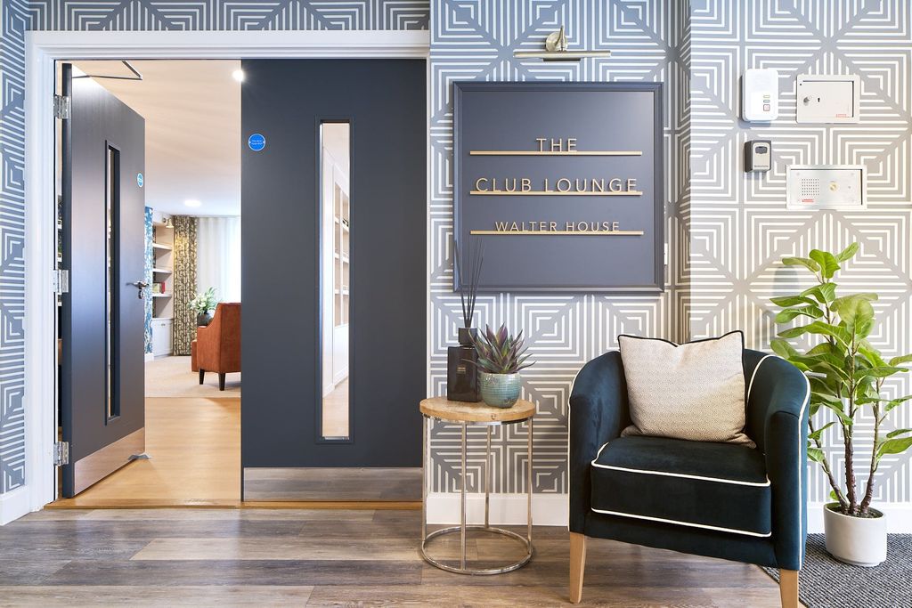 Property photo 1 of 15 Communal Lounge