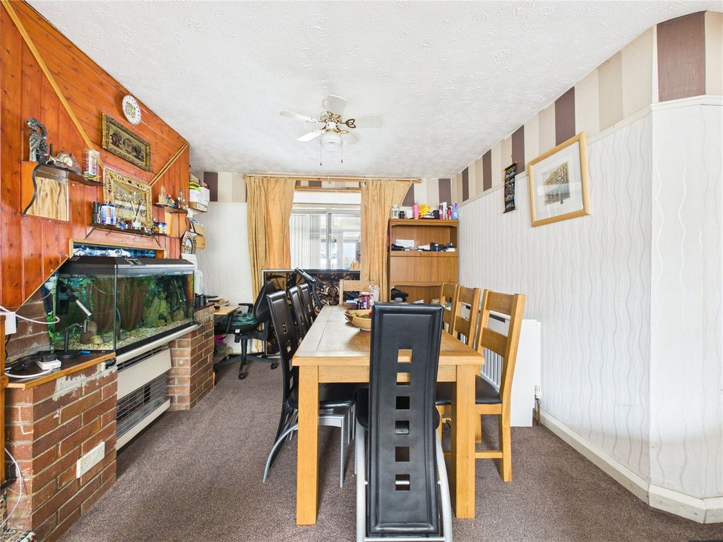 Property photo 3 of 18 Picture No. 13