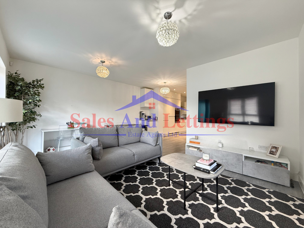 Property photo 3 of 16