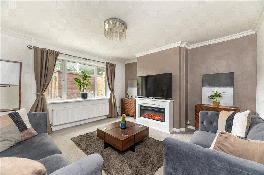 Property photo 2 of 24 Living Room