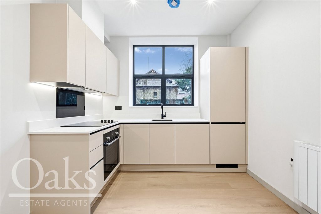 Property photo 2 of 9 Picture No. 02