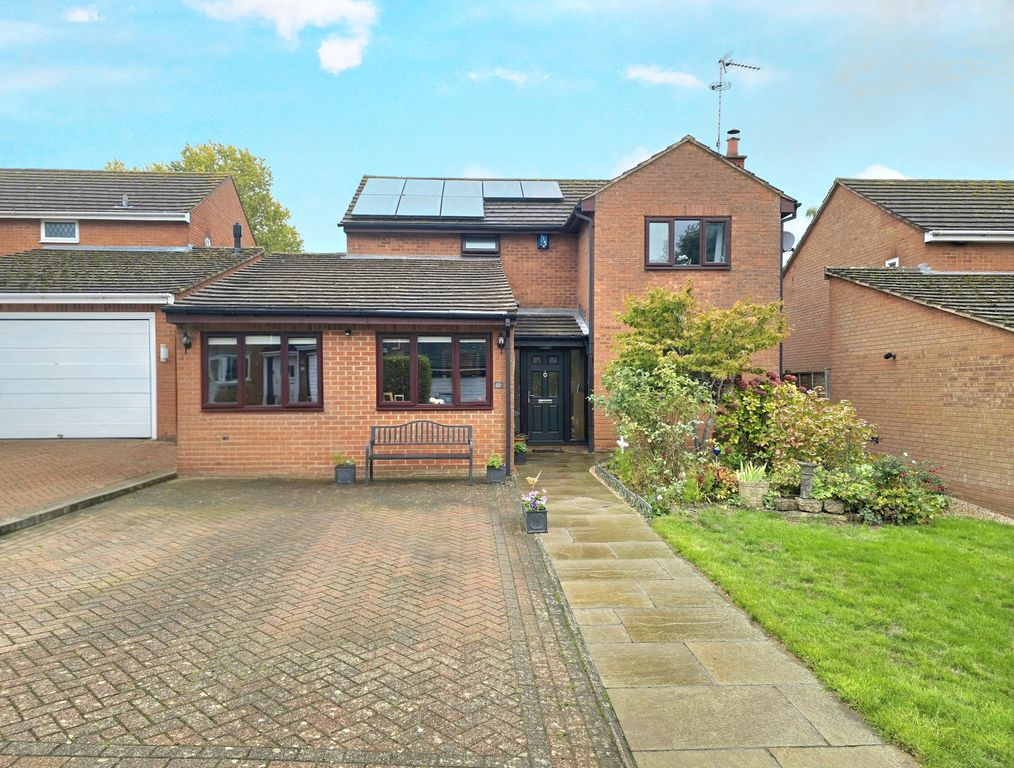 Property photo 1 of 19 Front