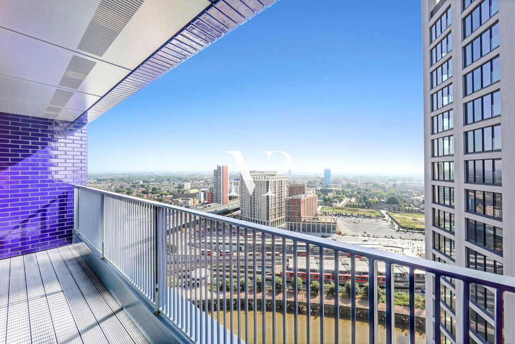 Property photo 2 of 12 Picture No. 02