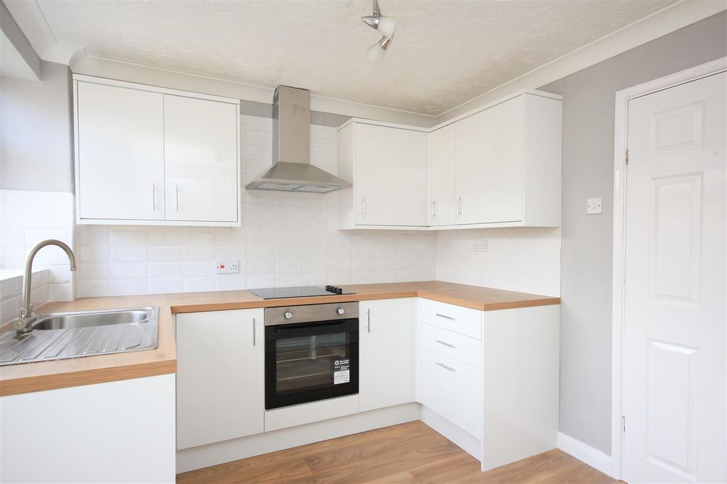 Property photo 3 of 17 K1.Jpg