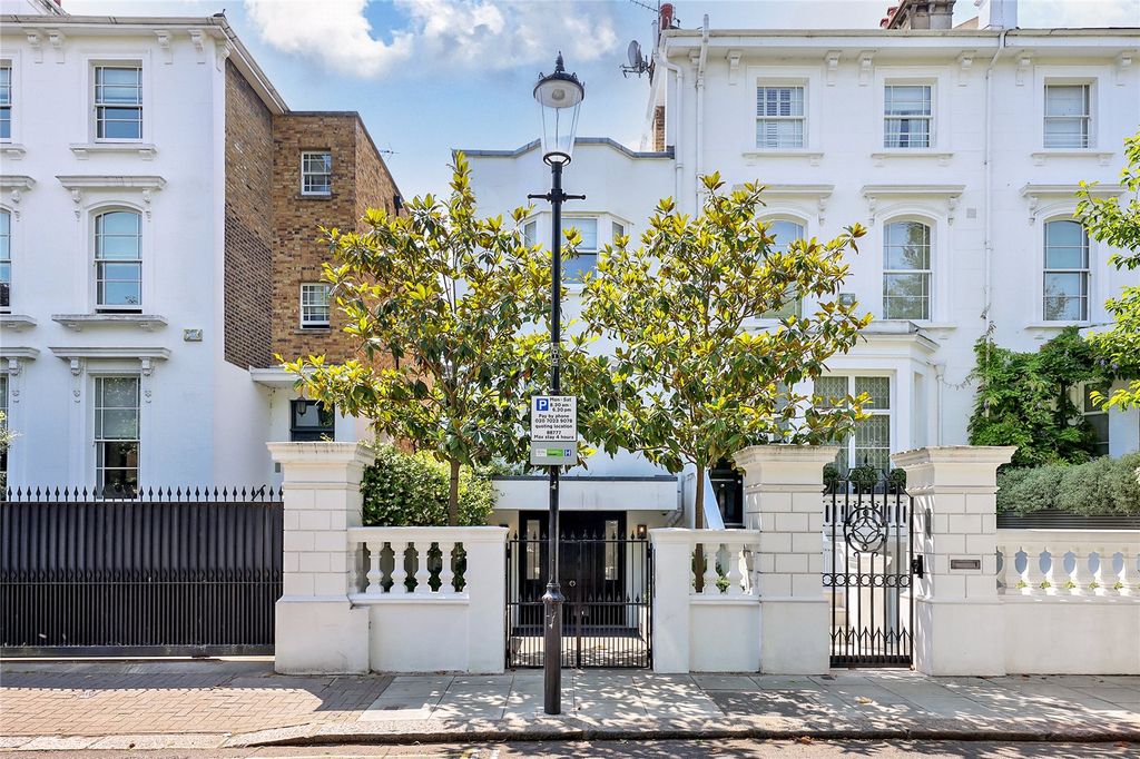 Property photo 3 of 15 Picture No. 01