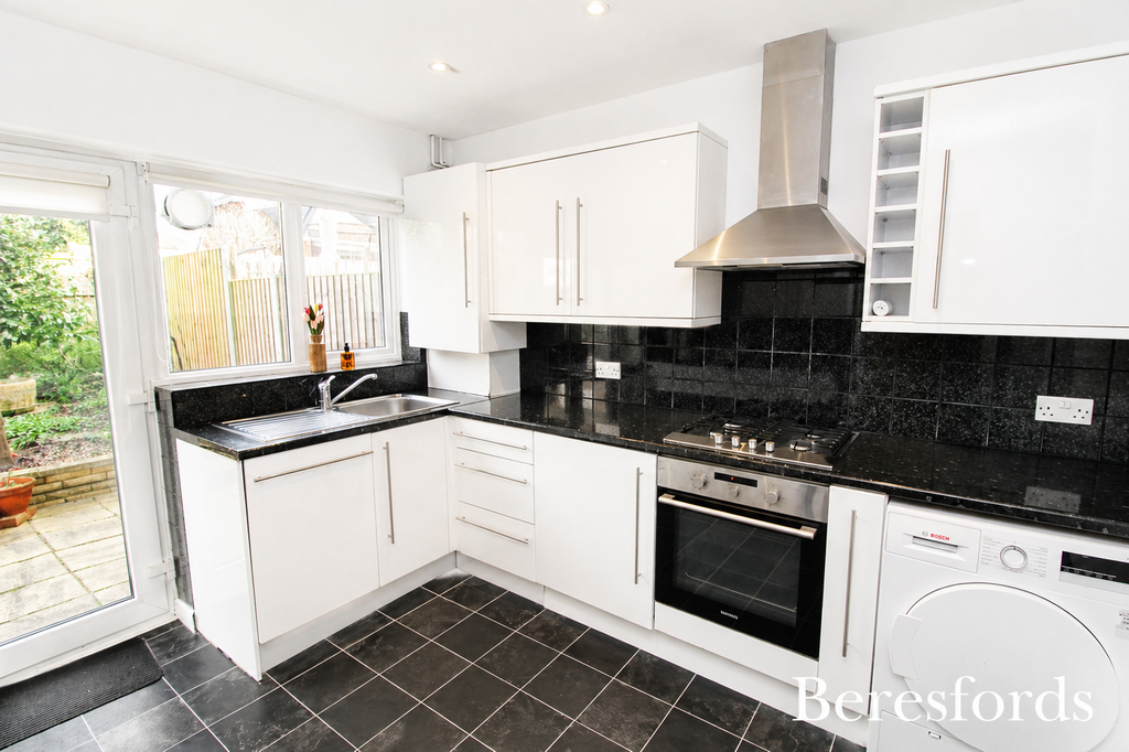 Property photo 2 of 11 Kitcehn View 1