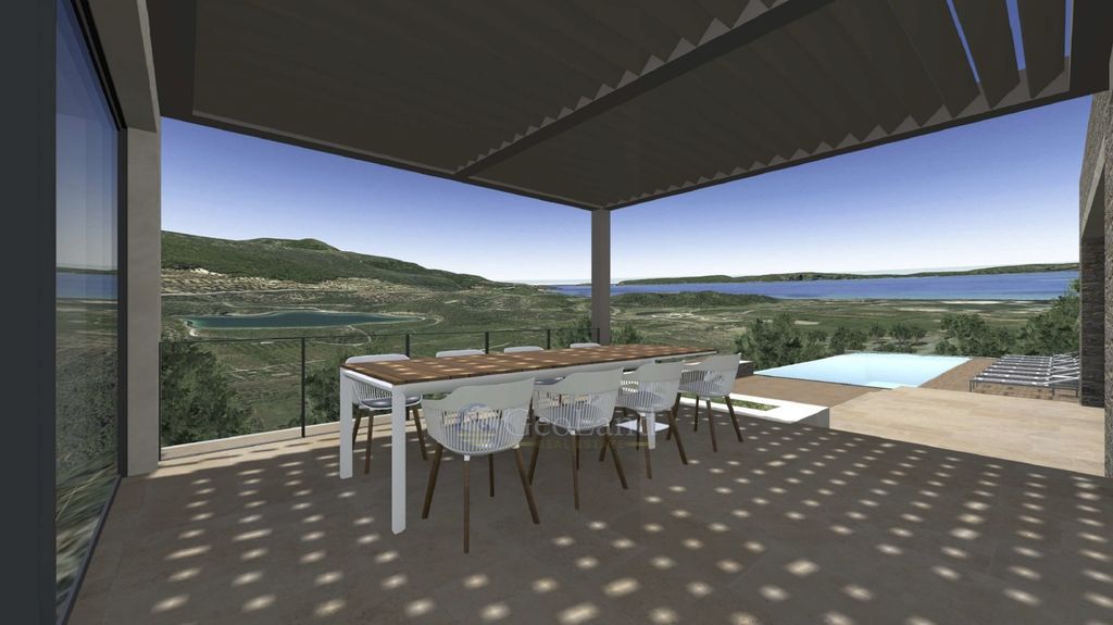 Property photo 1 of 25