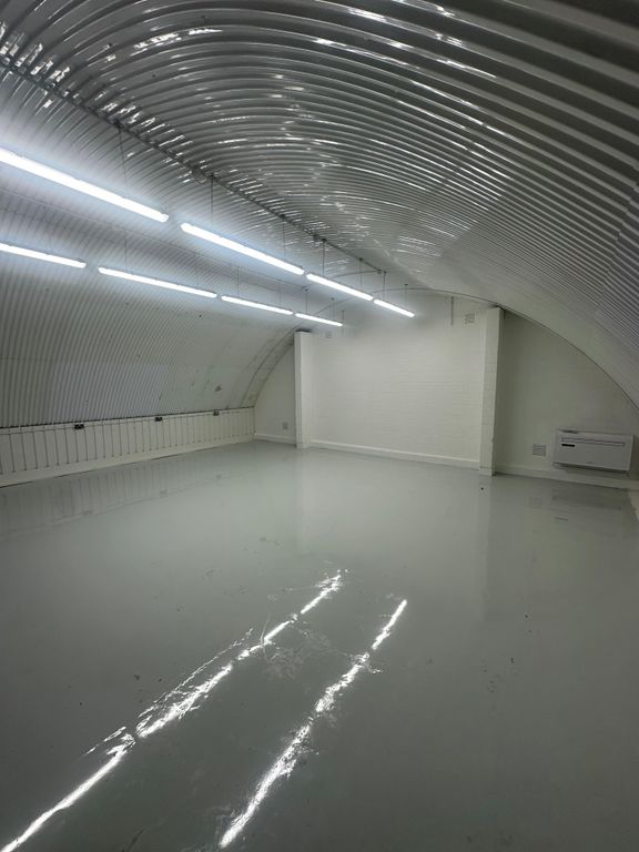 Property photo 2 of 5 Flexible Property Space