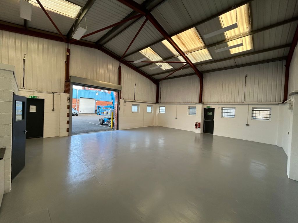 Property photo 3 of 4