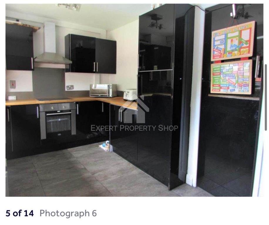 Property photo 3 of 14
