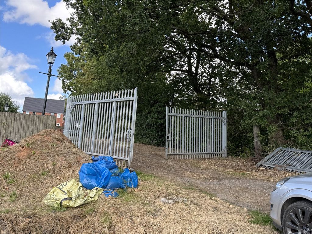 Property photo 2 of 5 Picture No. 06