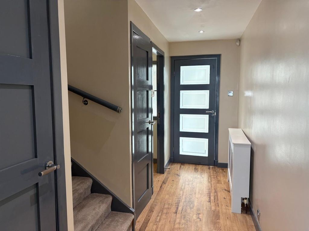 Additional image 14 of 3 bed end terrace house to rentLindsay Loan, Lanark ML11