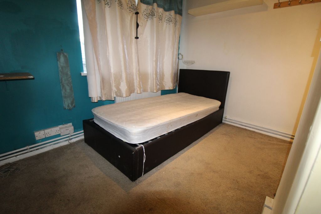 Property photo 3 of 14 Gallery