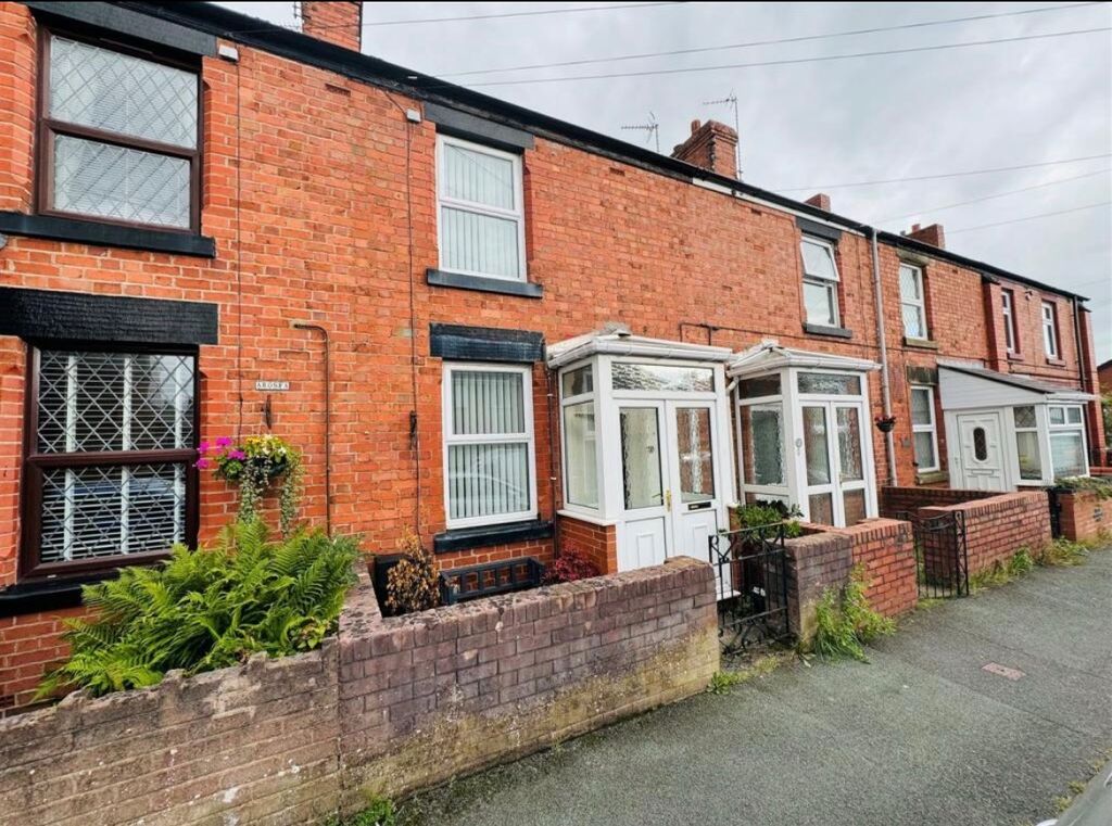 Property photo 1 of 9