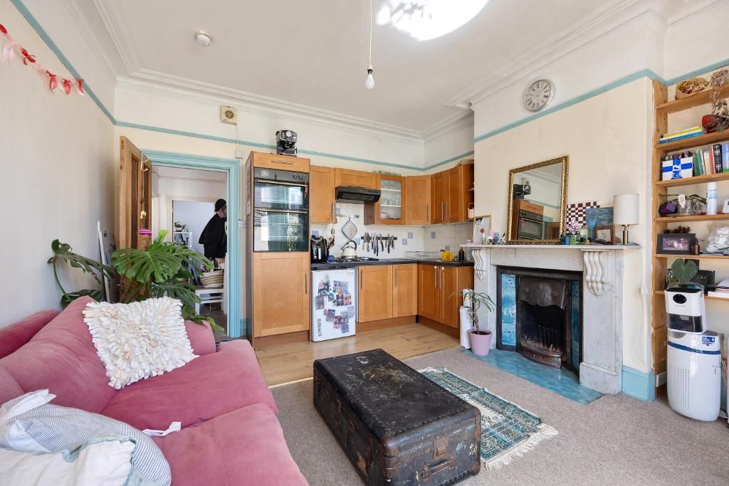 Property photo 3 of 17 Photo 3