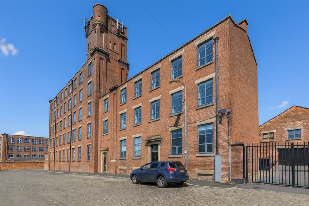 Property photo 1 of 10 4420560