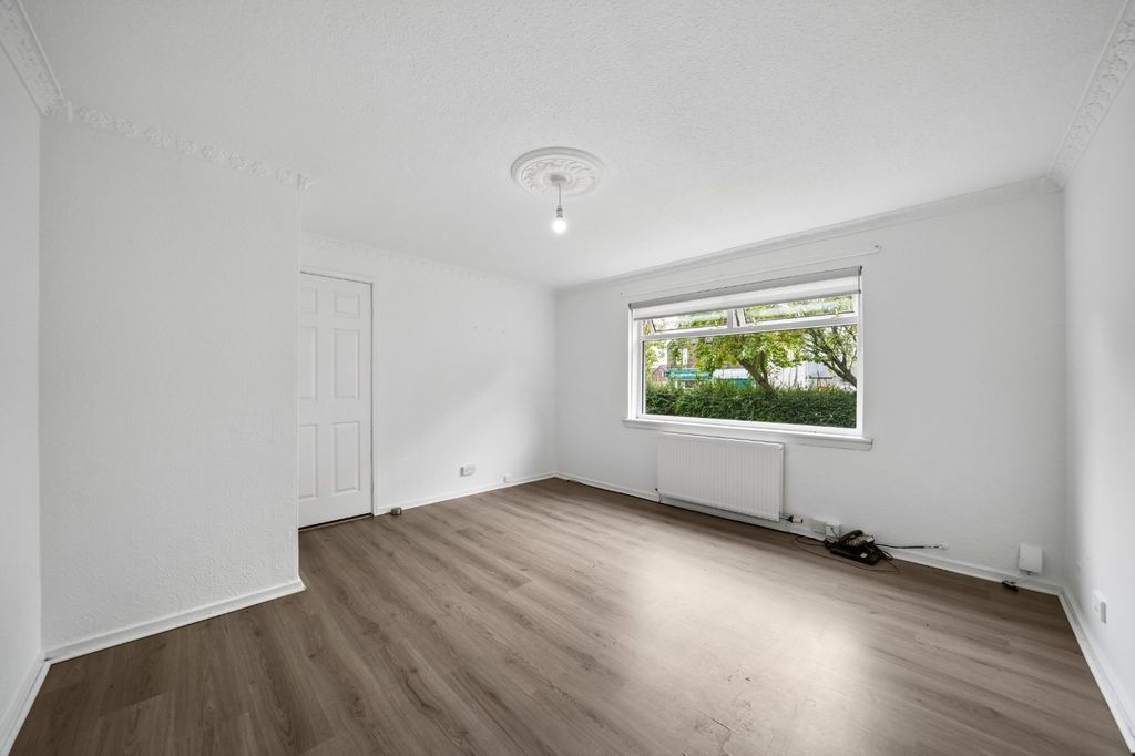 Property photo 2 of 14 Picture No. 73