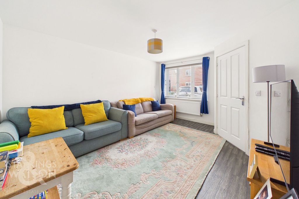 Property photo 1 of 22