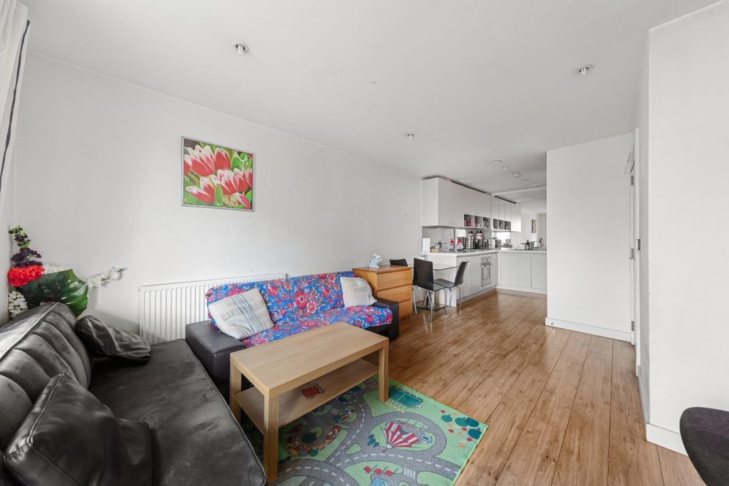 Property photo 2 of 11 094A7604