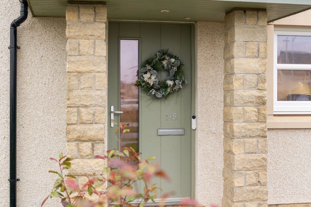 Property photo 2 of 32