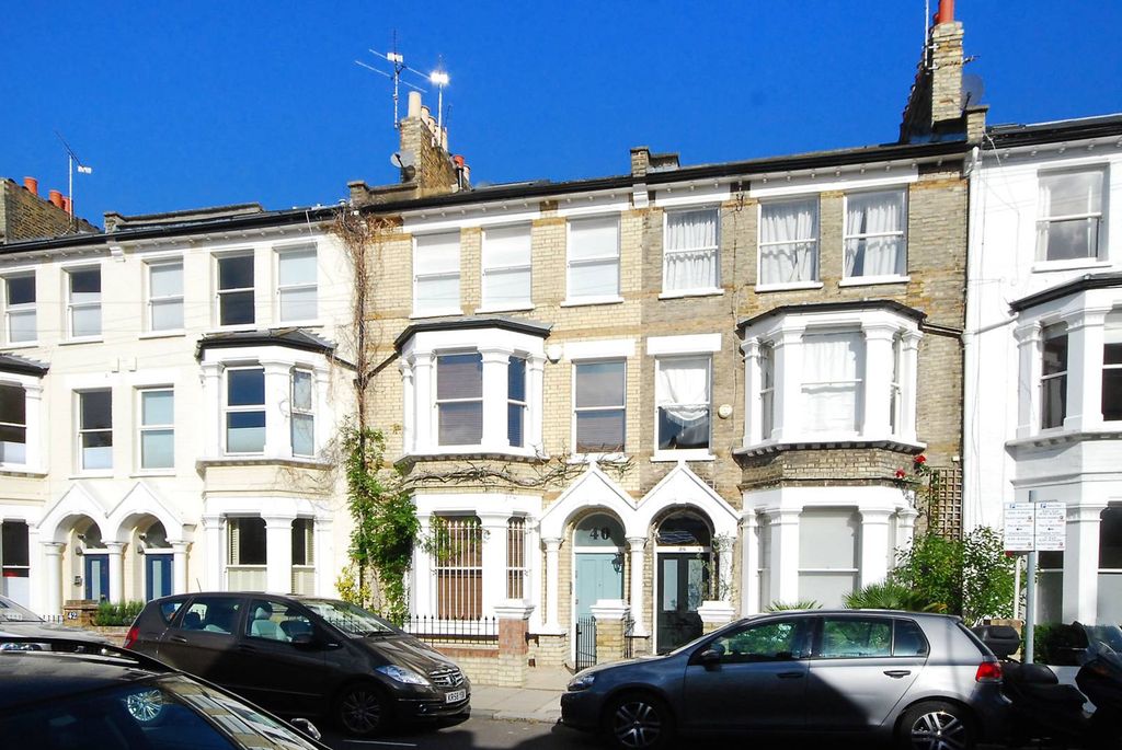 Property photo 1 of 35