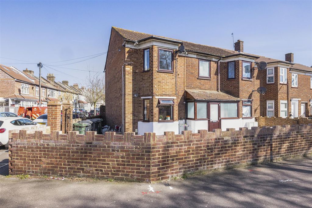 Property photo 1 of 10 1