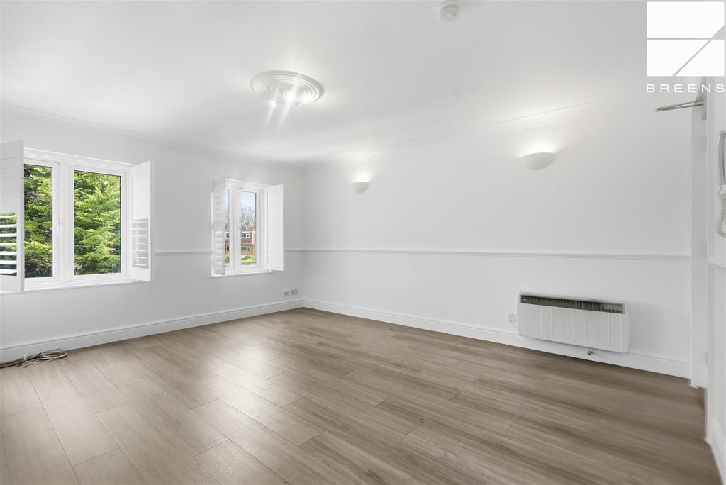 Property photo 3 of 14 Img_1755.Jpg