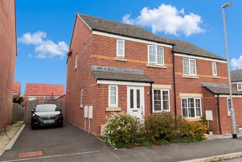 Property photo 1 of 22