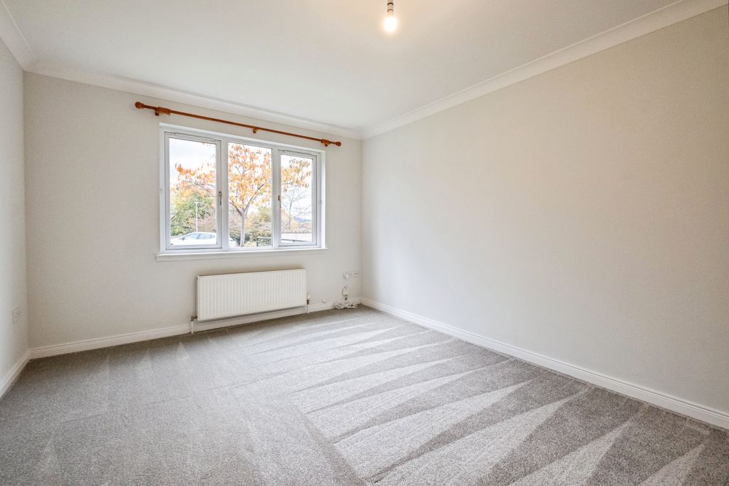 Property photo 2 of 15 Living Room