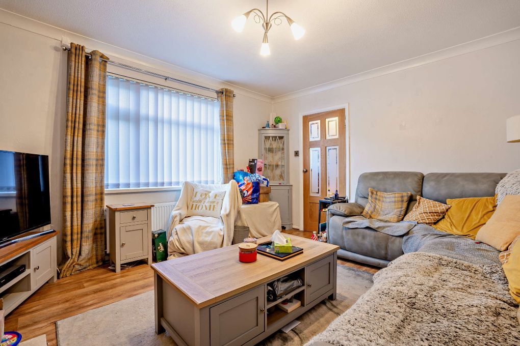 Property photo 3 of 12