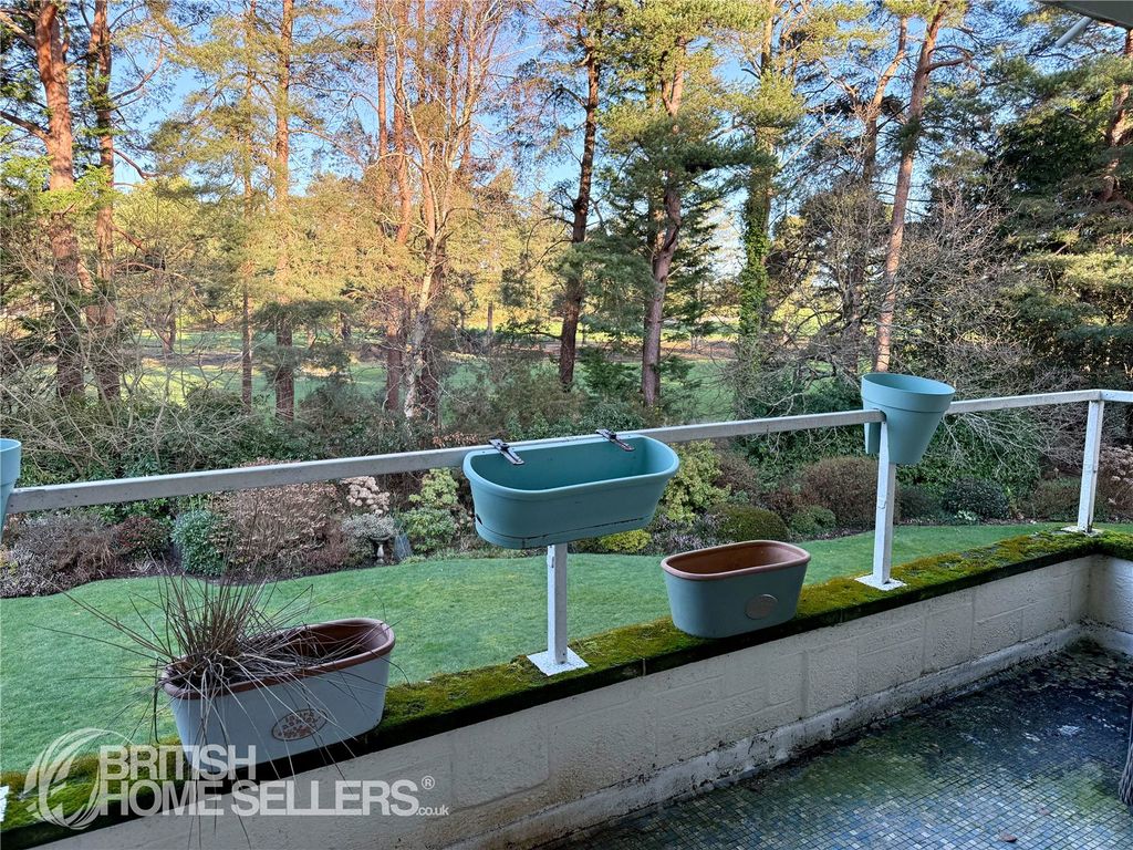 Additional image 12 of 2 bed flat for saleAldridge Road, Ferndown, Dorset BH22