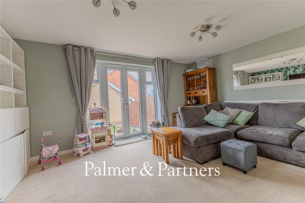 Property photo 3 of 28 Picture No. 10