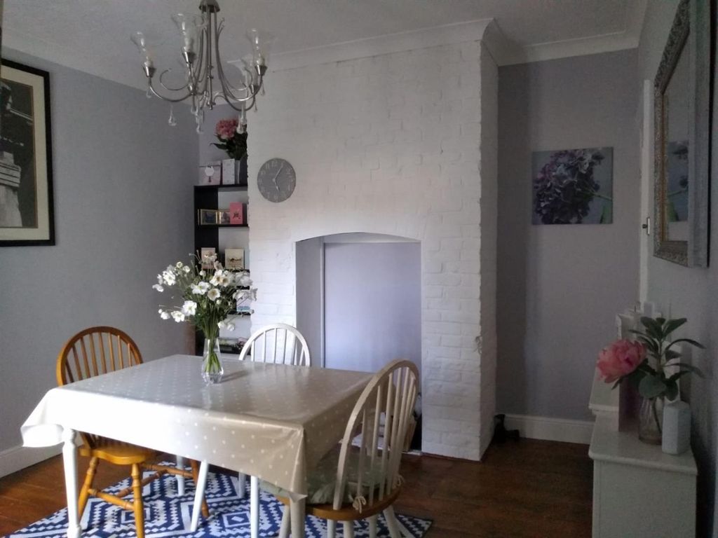 Property photo 2 of 12 Lrg_Dining Room.Jpg